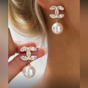White Dangle pearl and gold rhinestone CC earrings #CC #PearlEarrings